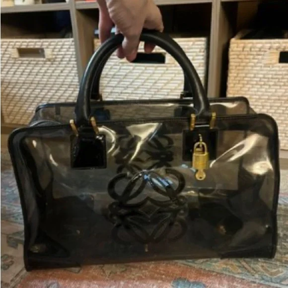 LOEWE LIMITED EDITION Amazona Vinyl Handbag Bag w/ Lock & Key + COA ✨RARE✨
